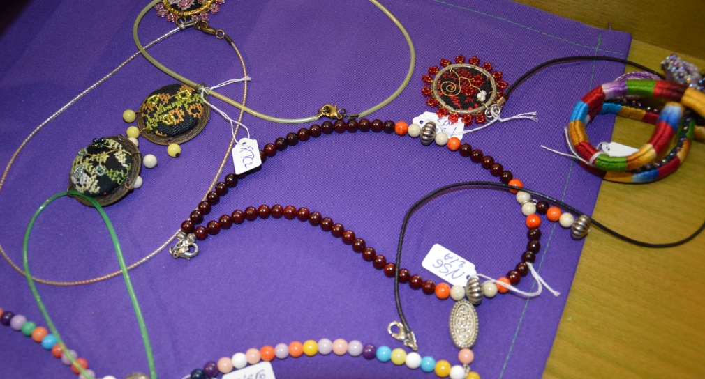 Photo: Handcrafted jewellery by Dar-al Kalima College University