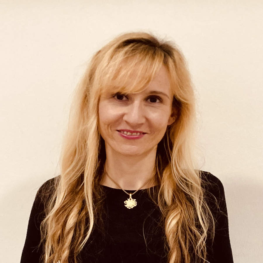 Porträtfoto: Romina-Scarlett Altzschner