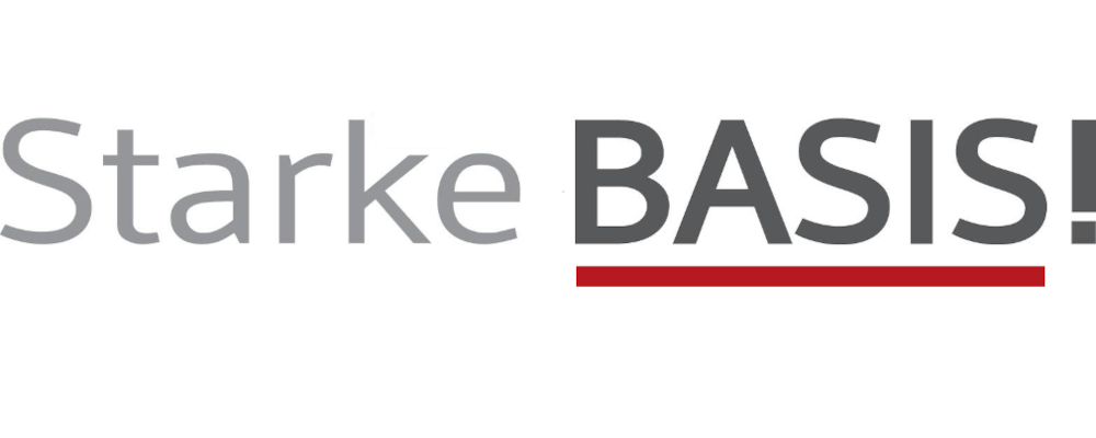 Logo Starke Basis! (Textgrafik: in Hellgrau: Starke; in dunklerem Grau rot unterstrichen: BASIS; dahinter Ausrufezeichen)
