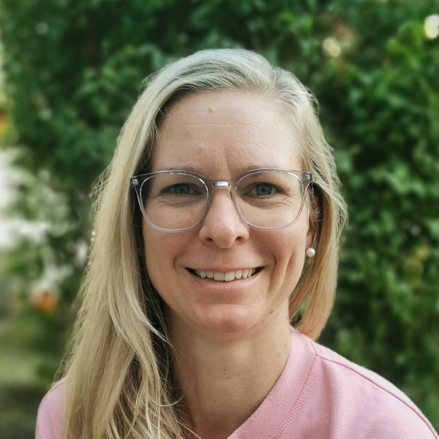 Porträtfoto: Dr. Christine Helmig