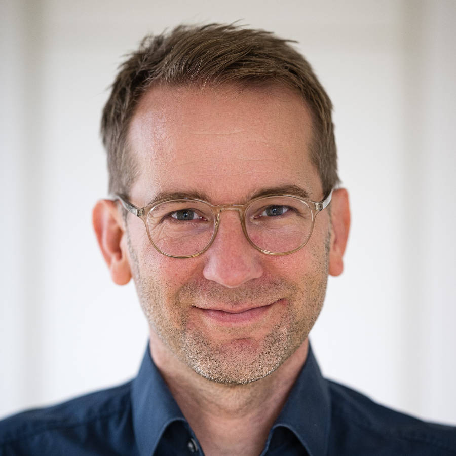 Porträtfoto: Dr. Felix Dinger