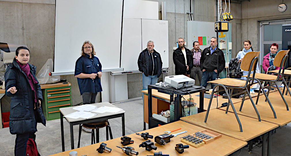 Photo: Hungarian teachers visiting a German vocational school