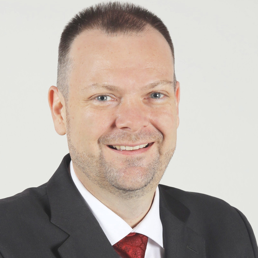 portrait photograph: Konrad Neufeld