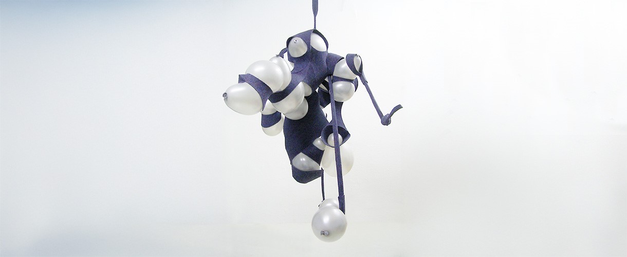 Foto: abstraktes Hängeobjekt